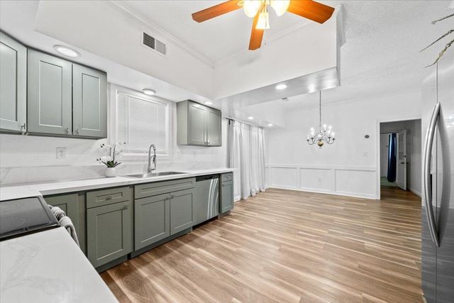 6736 KIRBY TRACE CV, Memphis, TN 38119