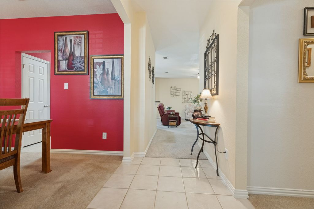 10004 Waterbury Drive, Providence Village, TX 76227 — photo 4