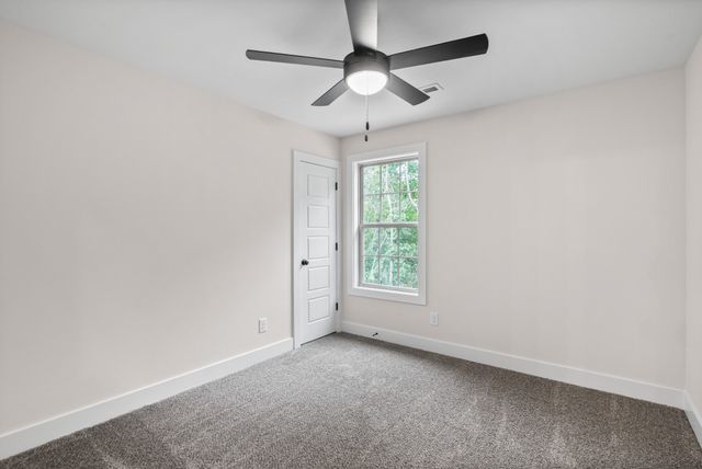 310 Switchgrass Dr, Clarksville, TN 37042