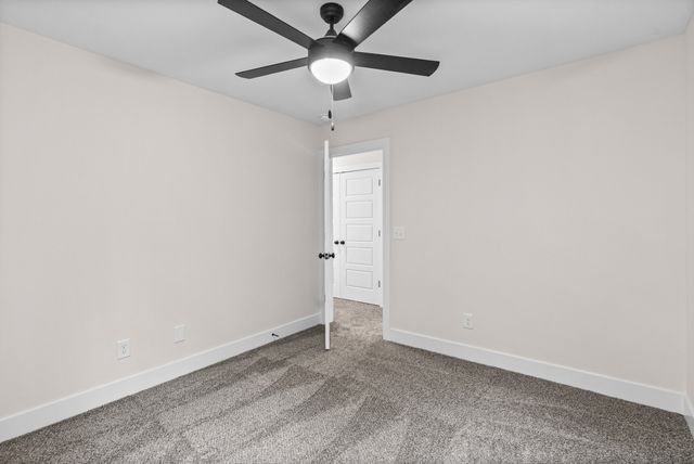 310 Switchgrass Dr, Clarksville, TN 37042