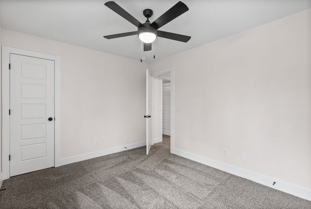 310 Switchgrass Dr, Clarksville, TN 37042