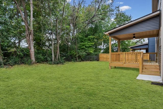 310 Switchgrass Dr, Clarksville, TN 37042