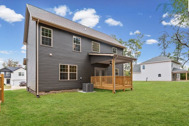 310 Switchgrass Dr, Clarksville, TN 37042