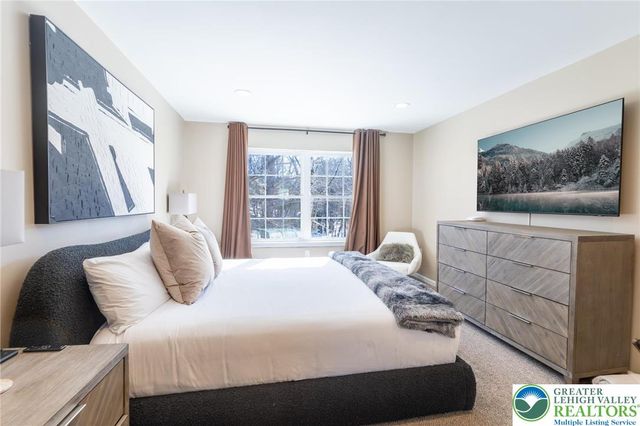 Sun Valley Drive 101, Tunkhannock Twp, PA 18610