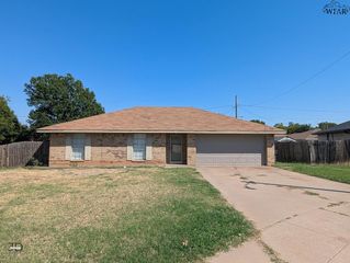 7 ANITA LANE, Wichita Falls, TX 76306