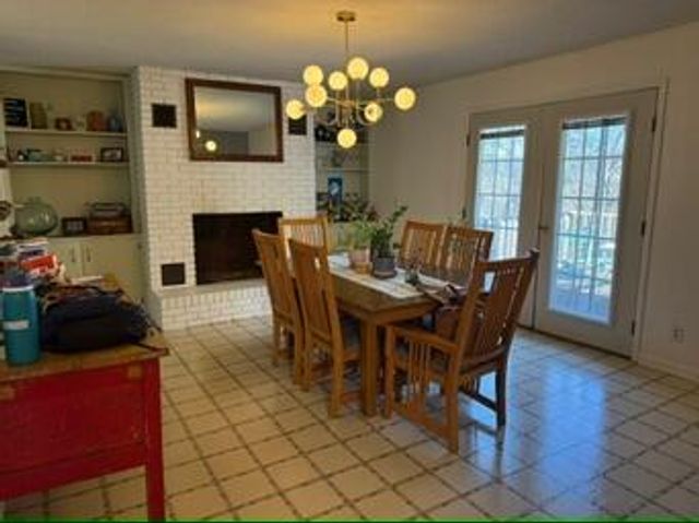 923 W Crest Road, Chattanooga, TN 37404