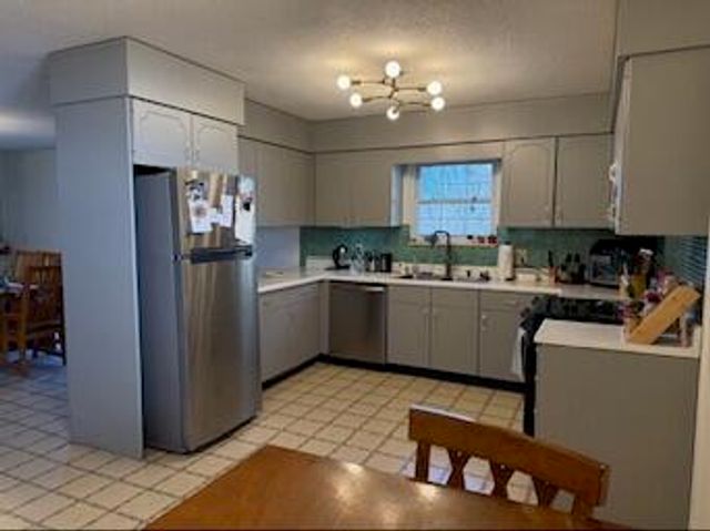 923 W Crest Road, Chattanooga, TN 37404