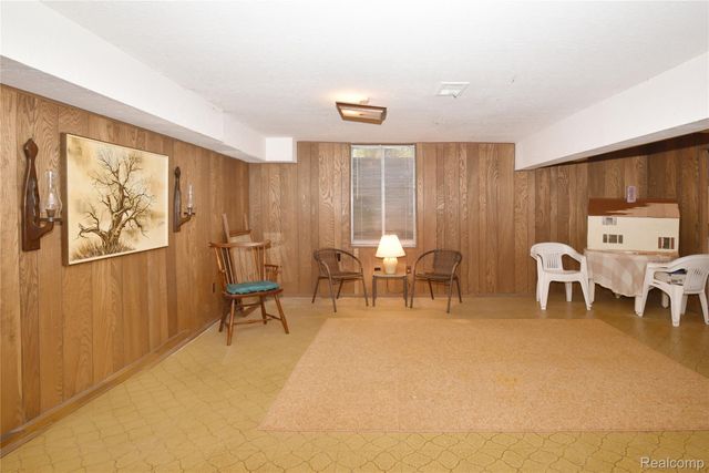 5391 Breeze Hill Place, Troy, MI 48098