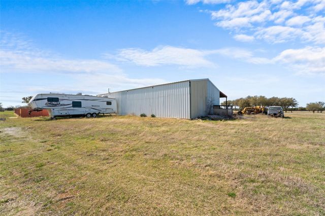 277 Deer Shadw Circle, Whitney, TX 76692