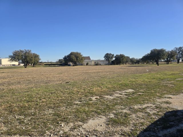 277 Deer Shadw Circle, Whitney, TX 76692