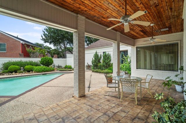2707 Highland Court, Sugar Land, TX 77478