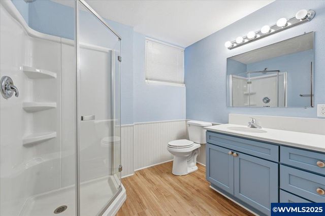 1245 Hillendale Dr SE, Salem, OR 97302