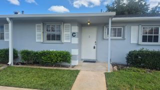 5423 Cresthaven Boulevard C, West Palm Beach, FL 33415