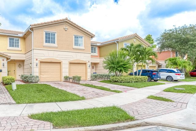 316 SE BLOXHAM Way, Stuart, FL 34997