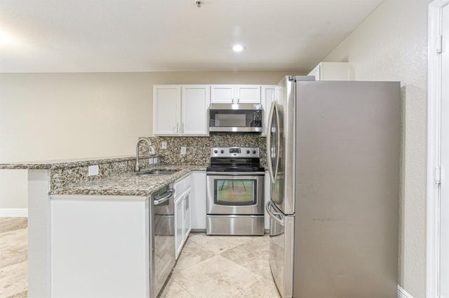 316 SE BLOXHAM Way, Stuart, FL 34997