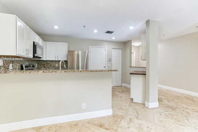 316 SE BLOXHAM Way, Stuart, FL 34997