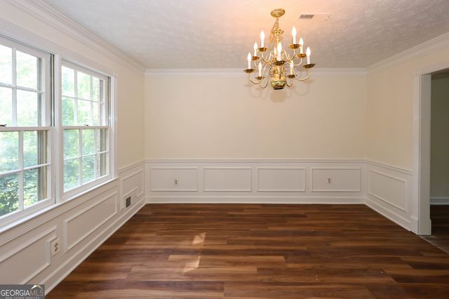 4128 Mayflower Court SW, Lilburn, GA 30047