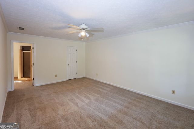 4128 Mayflower Court SW, Lilburn, GA 30047