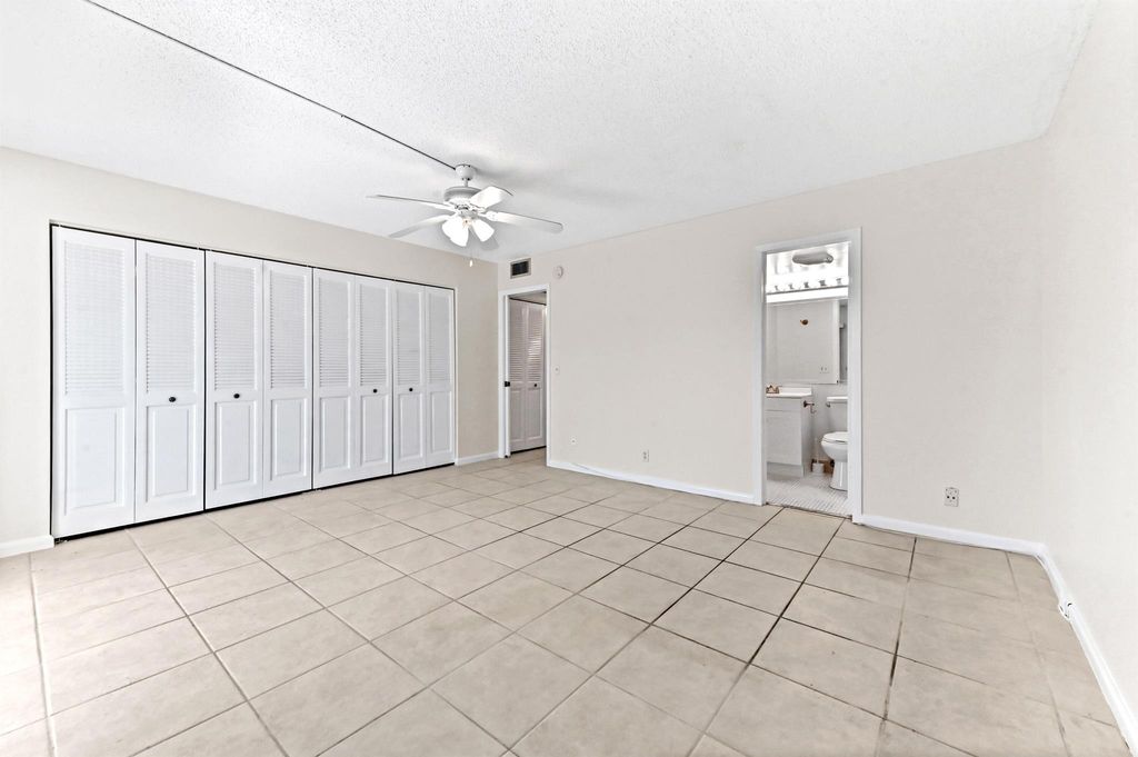 Image 16 of property listing at 1010 Newcastle A 1010, Boca Raton, FL 33434