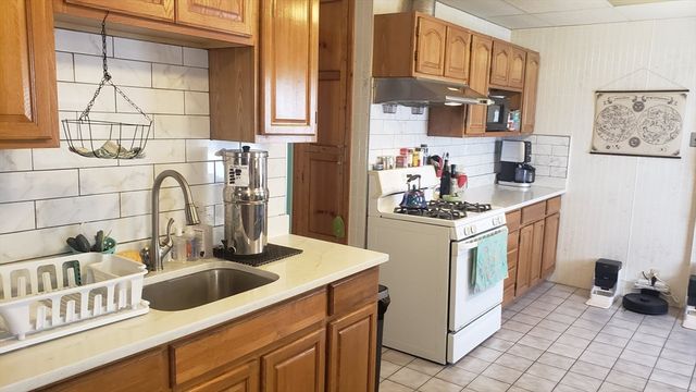 123 Atlantic St 123, Quincy, MA 02171