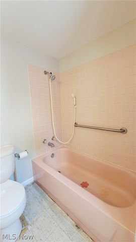 603 Poplar Avenue, Williamstown, WV 26187