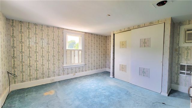 603 Poplar Avenue, Williamstown, WV 26187