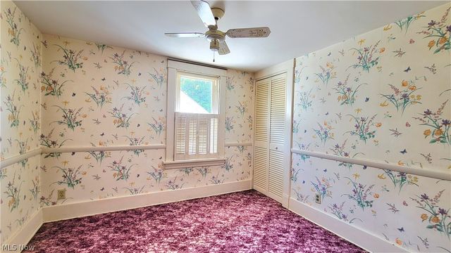 603 Poplar Avenue, Williamstown, WV 26187