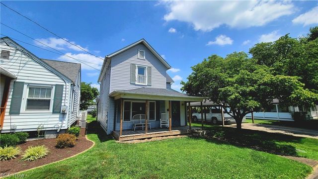 603 Poplar Avenue, Williamstown, WV 26187