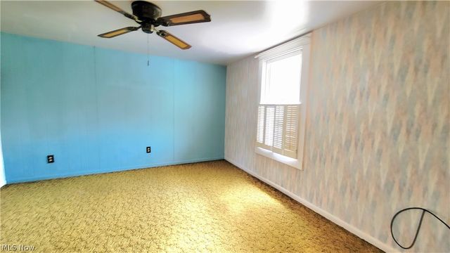 603 Poplar Avenue, Williamstown, WV 26187