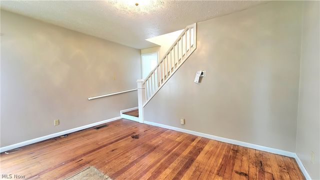 603 Poplar Avenue, Williamstown, WV 26187