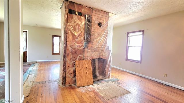 603 Poplar Avenue, Williamstown, WV 26187