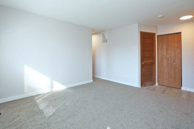 675 Greenfield Court D1, Bartlett, IL 60103
