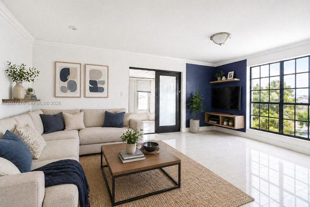 13501 NE 23rd Ct, North Miami, FL 33181