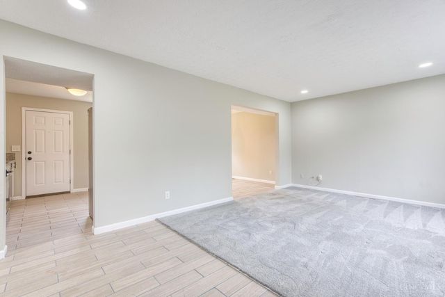 833 W Galbraith Road, Springfield Twp., OH 45231