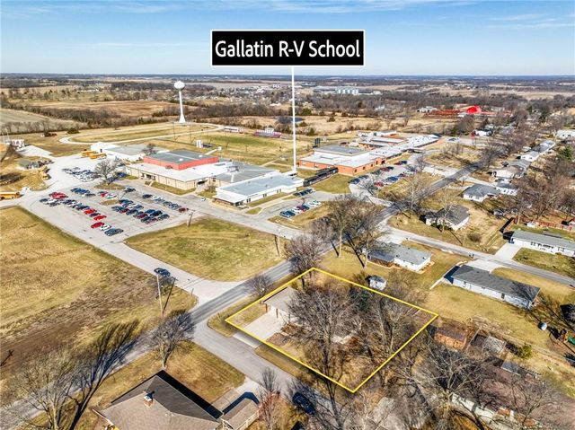 809 David Drive, Gallatin, MO 64640