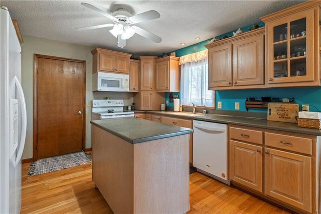 809 David Drive, Gallatin, MO 64640