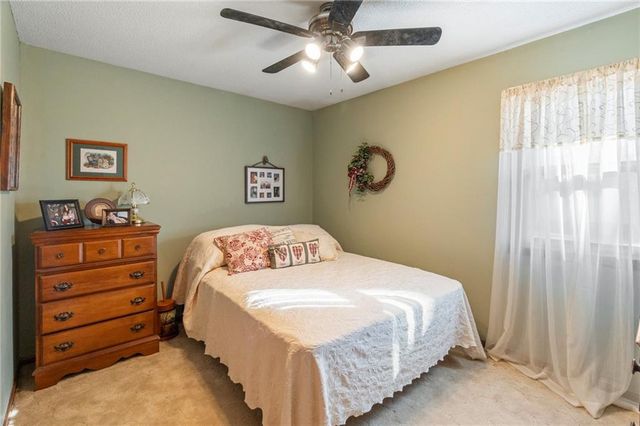 809 David Drive, Gallatin, MO 64640