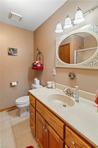 809 David Drive, Gallatin, MO 64640