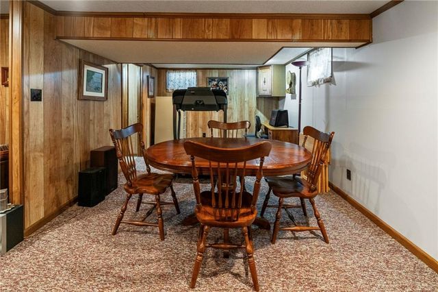 809 David Drive, Gallatin, MO 64640