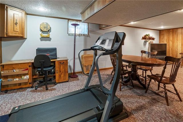 809 David Drive, Gallatin, MO 64640