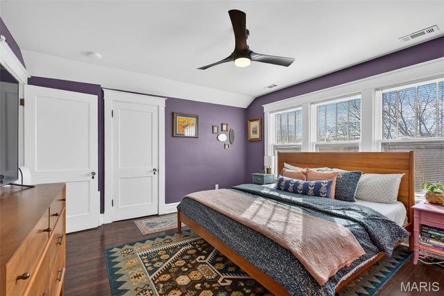 7443 Amherst Avenue, St Louis, MO 63130