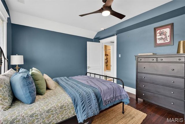 7443 Amherst Avenue, St Louis, MO 63130