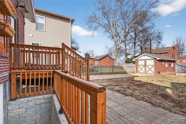 7443 Amherst Avenue, St Louis, MO 63130