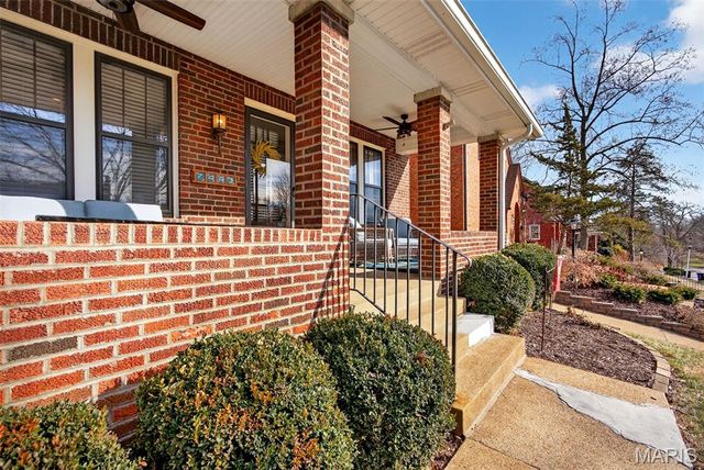 7443 Amherst Avenue, St Louis, MO 63130