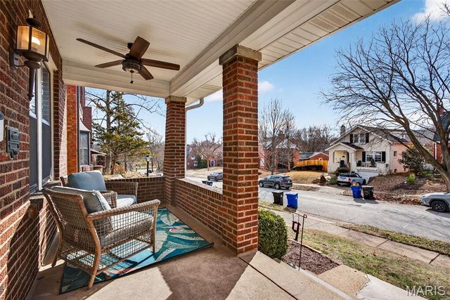 7443 Amherst Avenue, St Louis, MO 63130