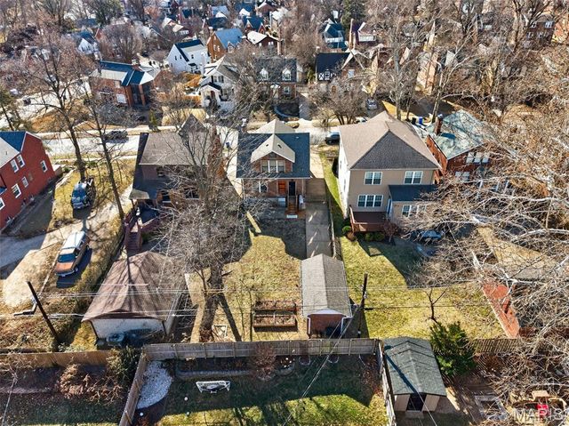 7443 Amherst Avenue, St Louis, MO 63130