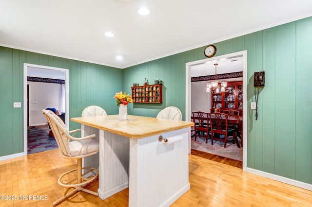 543 Hollywood Avenue, Toms River, NJ 08753