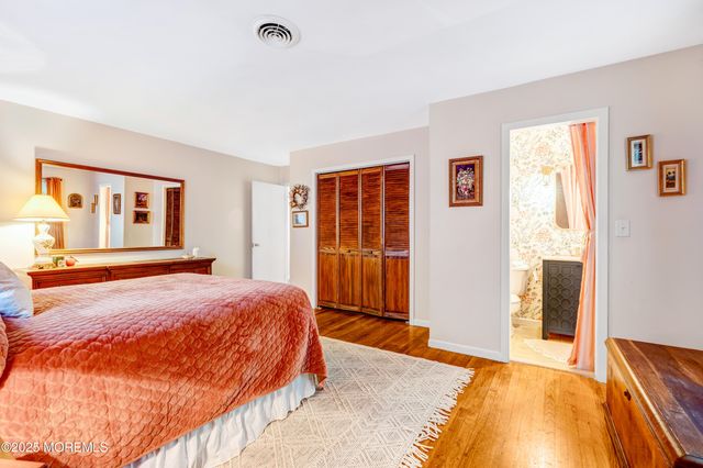 543 Hollywood Avenue, Toms River, NJ 08753