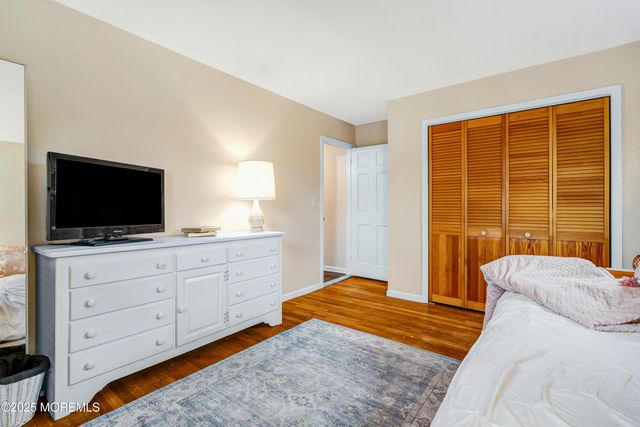 543 Hollywood Avenue, Toms River, NJ 08753