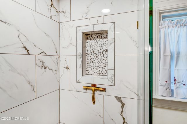 543 Hollywood Avenue, Toms River, NJ 08753